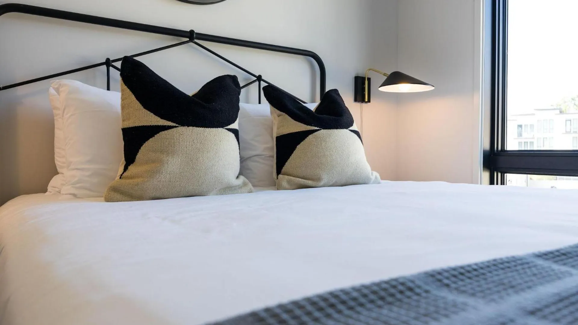 Halcyon - Odyssey - Heart Of Midtown Villa Nashville