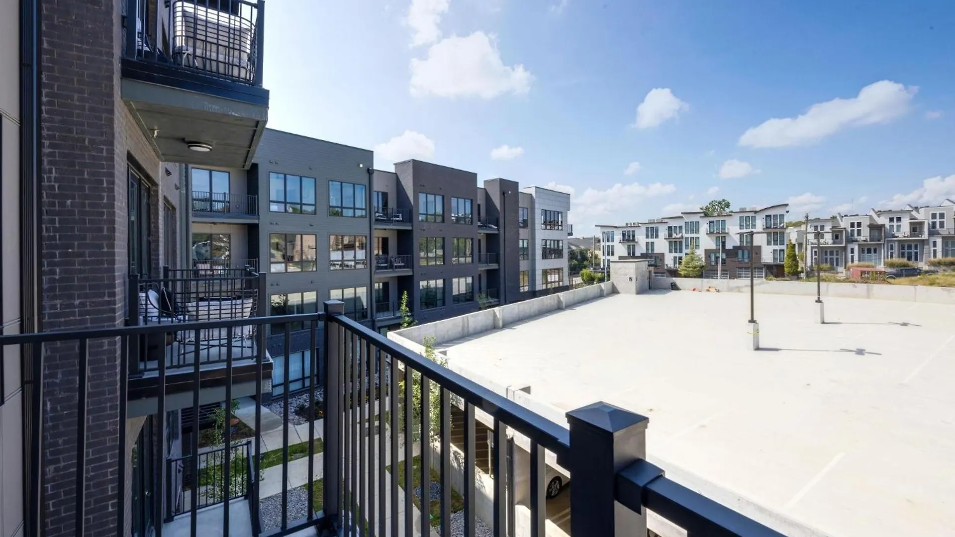 Halcyon - Odyssey - Heart Of Midtown Villa Nashville